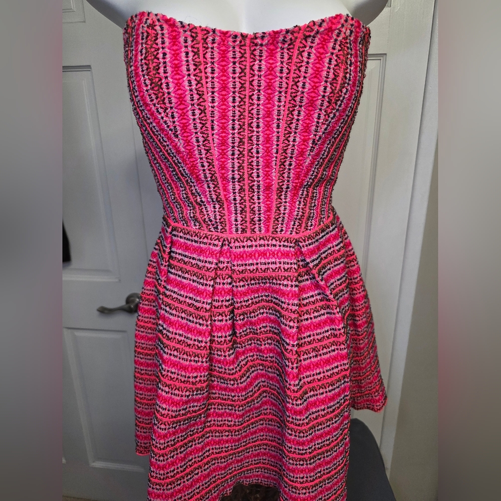 Wow Couture Mini Strapless Party Cocktail Prom Formal Dress w/Cups-Size Lg